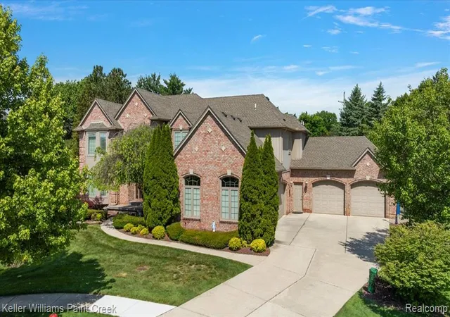 Homes for sale in Shelby Township, MI | 13150 Rhea Ct, Shelby Township, MI 48315 | MLS# 61010208