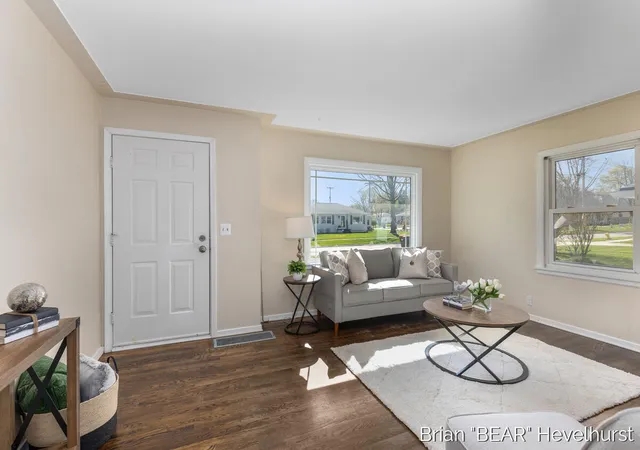 Homes for sale in Grand Rapids, MI | 5081 Blaine Ave, Grand Rapids, MI 49508 | MLS# 70526806