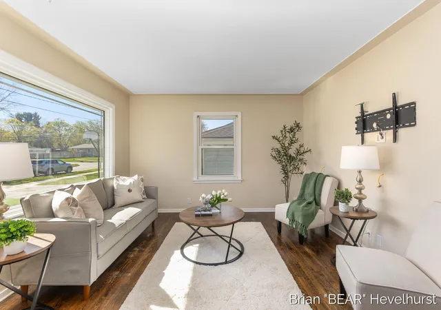 Homes for sale in Grand Rapids, MI | 5081 Blaine Ave, Grand Rapids, MI 49508 | MLS# 70526806