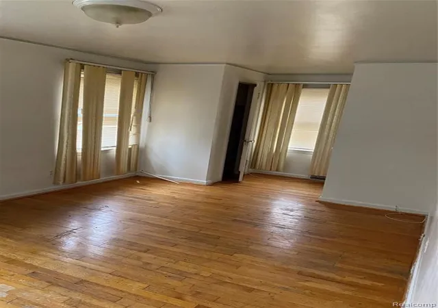 Photo 3 of Sale Pending at 9268 Peidmont, Detroit, MI 48228 | MLS# 40255935 | Listing updated on 2025-06-20