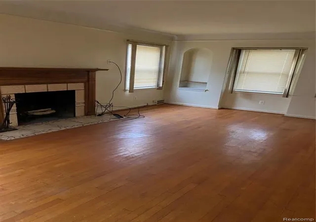 Photo 3 of Sale Pending at 9268 Peidmont, Detroit, MI 48228 | MLS# 40255935 | Listing updated on 2025-06-20
