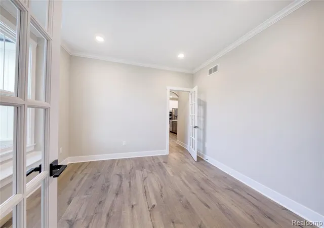 4th image of 626 Round Rock, Howell, MI 48843 5810 | MLS# 60967618