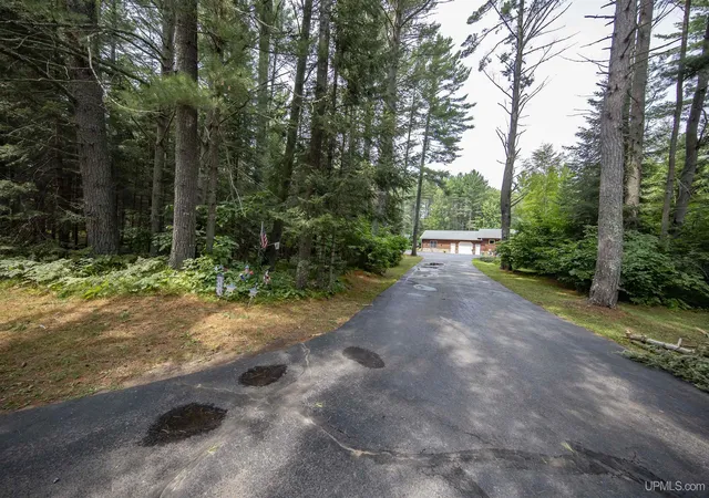 Photo 4 of Single family home for sale at 1768 River Bnd Trl, Eagle River, WI 54521 | MLS# 50218323 | Listing updated on 2026-08-25
