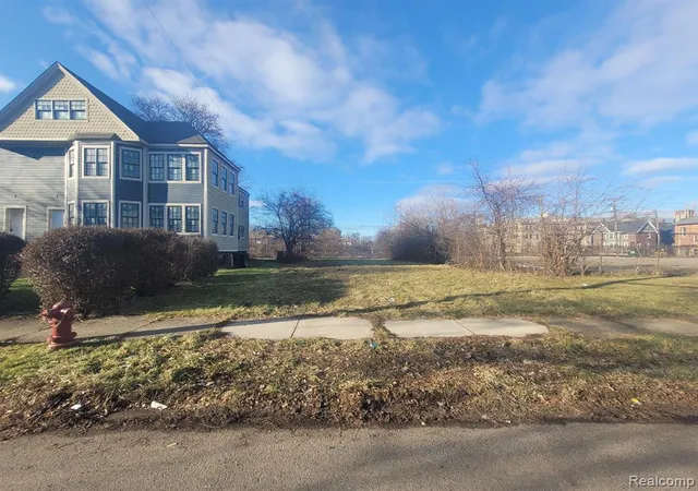 Photo 3 of Land for sale at 90 Blaine St, Detroit, MI 48202 | MLS# 60287757 | Listing updated on 2026-08-04