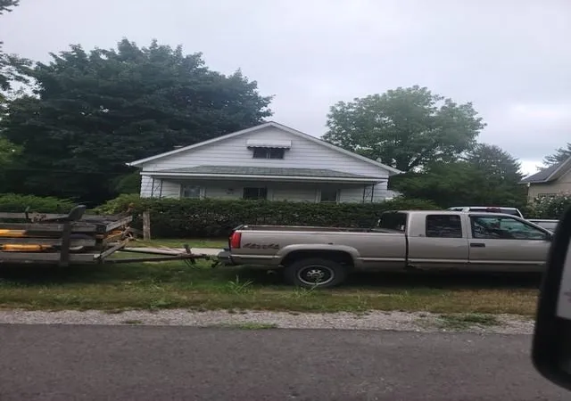 Single family home for sale at 3031 Jackson St, Saginaw, MI 48604 | MLS# 50220163