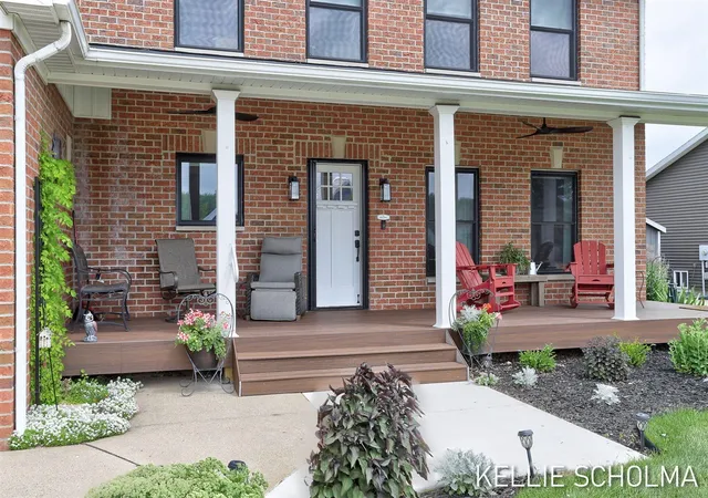 Homes for sale in Wayland, MI | 12814 Theris Dr, Wayland, MI 49348 | MLS# 70543036