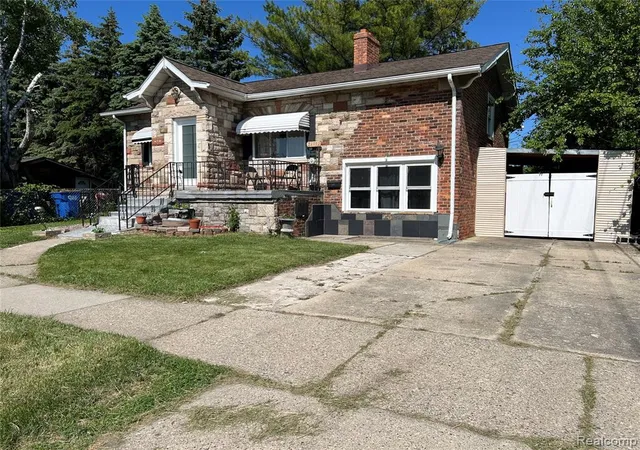 3rd image of 24932 Marigold Ave, Warren, MI 48089 | MLS# 60997496