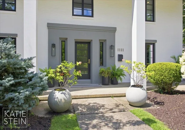 Photo 3 of Sale Pending at 1111 Plymouth Ave, Grand Rapids, MI 49506 | MLS# 70553211 | Listing updated on 2026-08-25