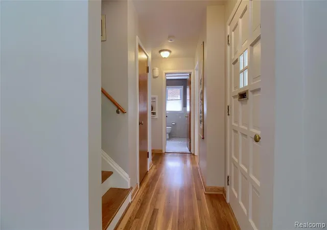 Photo 3 of Single family home for sale at 1910 Bonnieview Dr, Royal Oak, MI 48073 3812 | MLS# 61025288 | Listing updated on 2026-08-28