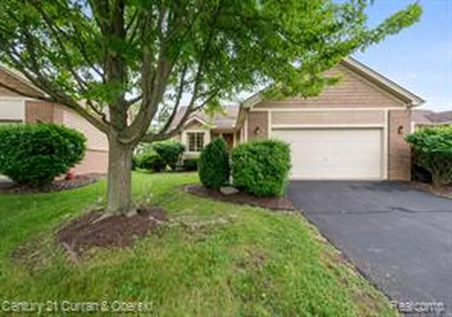 Homes for sale in Ann Arbor, MI | 4261 Boulder Pond Dr, Ann Arbor, MI 48108 | MLS# 61009215
