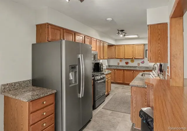 4th image of 710 Wood St, Stockbridge, MI 49285 | MLS# 61017887
