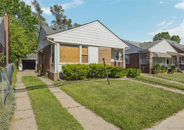 4th image of 19714 Ryan Rd, Detroit, MI 48234 | MLS# 60998190