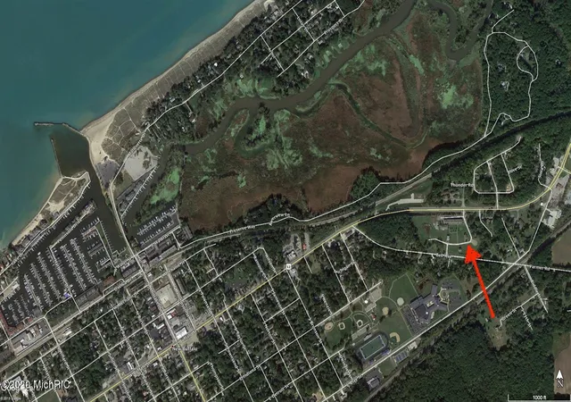 2nd image of 107 Diamond Point Ln, New Buffalo, MI 49117 | MLS# 70532475