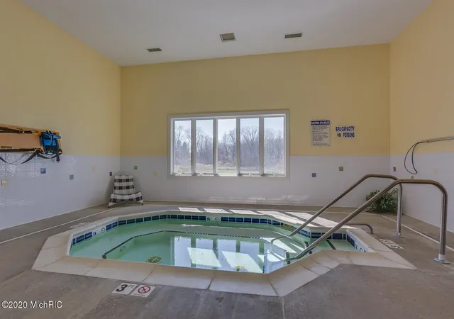 5th image of 107 Diamond Point Ln, New Buffalo, MI 49117 | MLS# 70532475