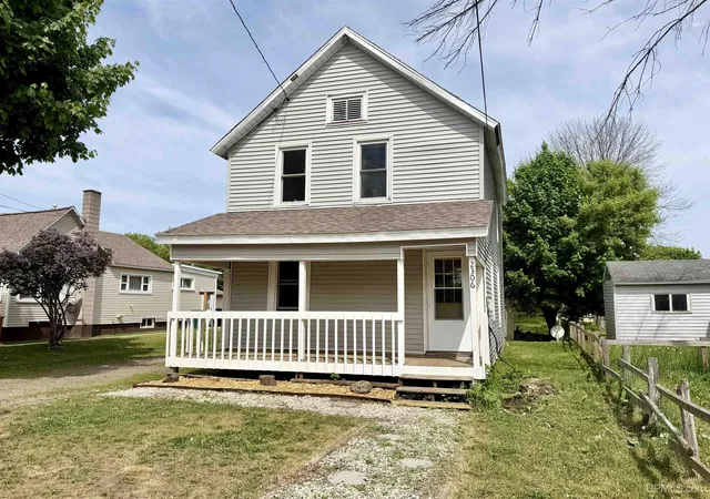 Photo 1 of Single family home for sale at 2306 Fitch Ave, Marquette, MI 49855 | MLS# 50211220 | Listing updated on 2026-08-28