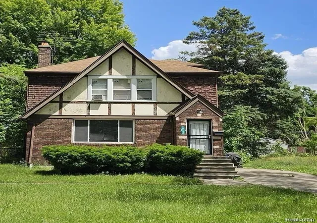 Homes for sale in Detroit, MI | 19192 Strasburg St, Detroit, MI 48205 | MLS# 60402359