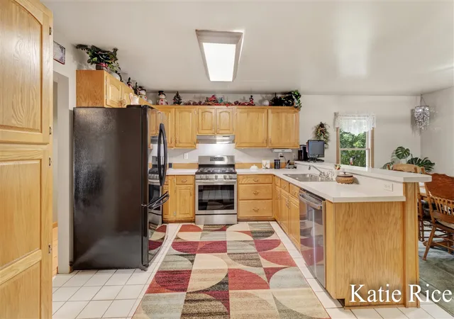 3rd image of 9210 Lamos Rd, Montague, MI 49437 | MLS# 70539755