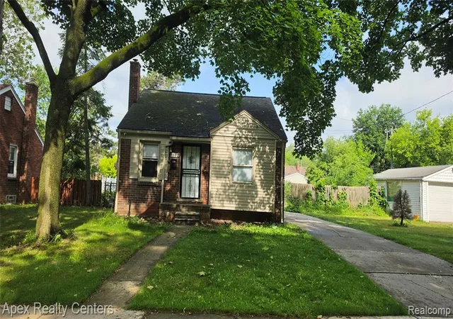 1st image of 1172 Blackstone St, Inkster, MI 48141 | MLS# 61000925