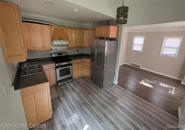 5th image of 1172 Blackstone St, Inkster, MI 48141 | MLS# 61000925