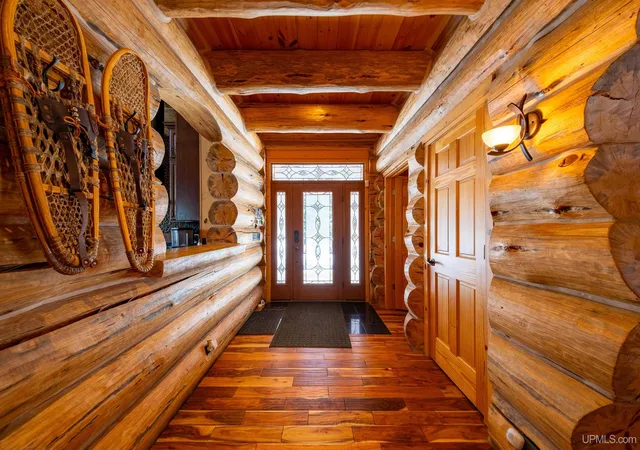 Photo 3 of Single family home for sale at 16629 Holli Blue Rd, Champion, MI 49879 | MLS# 50202004 | Listing updated on 2026-09-25