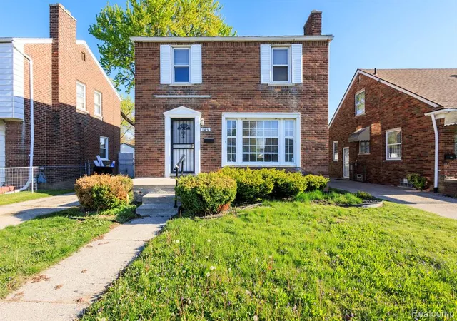 Photo 1 of Sale Pending at 13821 Fairmount Dr, Detroit, MI 48205 1267 | MLS# 60991078 | Listing updated on 2026-10-01