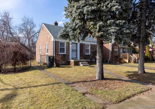 Homes for sale in Detroit, MI | 11635 Greenview Ave, Detroit, MI 48228 | MLS# 60996362