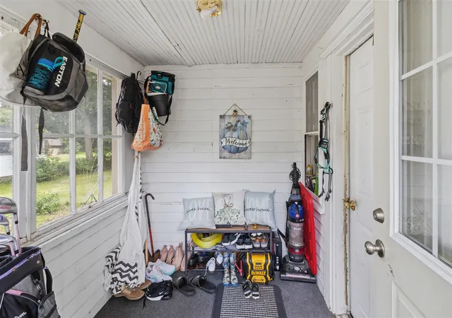5th image of 229 Robinson St, Allegan, MI 49010 | MLS# 70541360