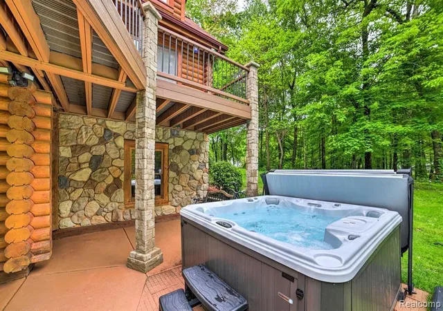 2nd image of 4380 Donnely Rd, Jackson, MI 49201 | MLS# 60982631