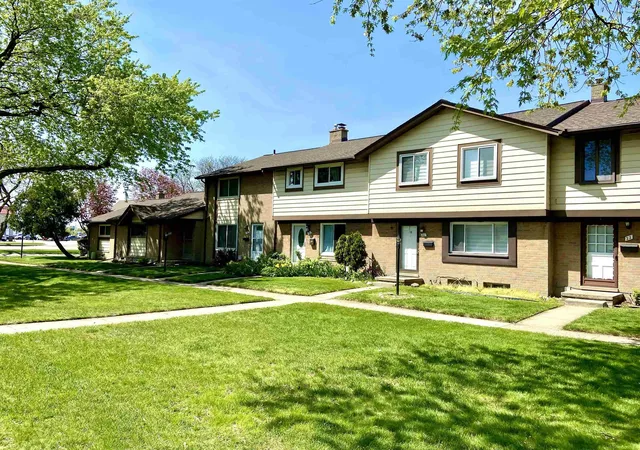 Homes for sale in Sterling Heights, MI | 8401 18 Mile Rd # 20, Sterling Heights, MI 48313 | MLS# 50212935