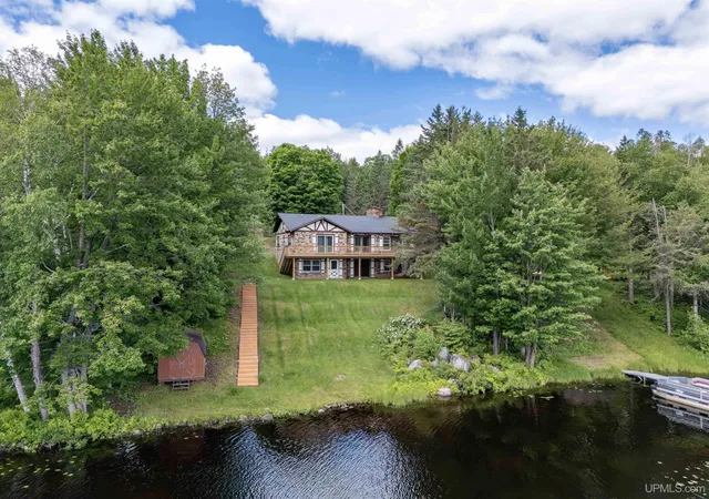 Homes for sale in Crystal Falls, MI | 144 Lily Pad Ln, Crystal Falls, MI 49920 | MLS# 50212263