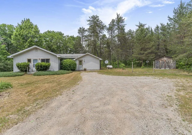 Homes for sale in Beulah, MI | 14764 Cinder, Beulah, MI 49617 | MLS# 80070205