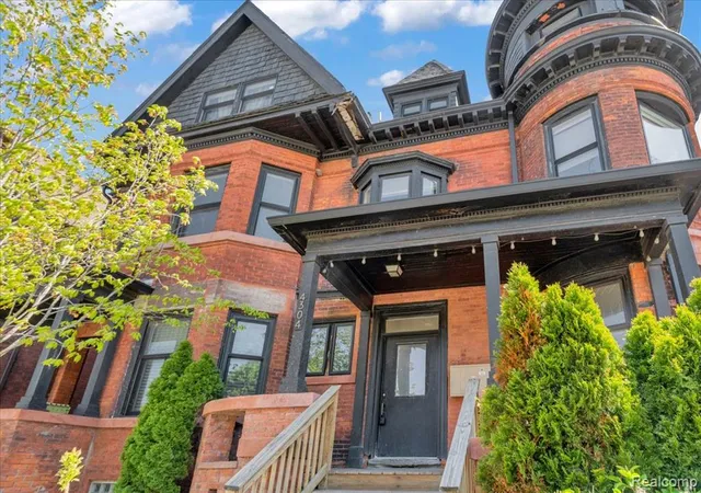 Photo 3 of Condo for sale at 4304 Trumbull St #3, Detroit, MI 48208 | MLS# 60991125 | Listing updated on 2026-07-20
