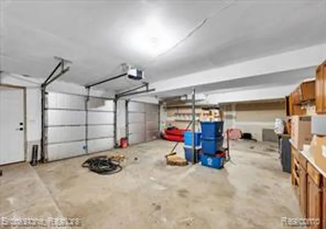 Homes for sale in Columbiaville, MI | 2630 Julie Dr, Columbiaville, MI 48421 | MLS# 61009861