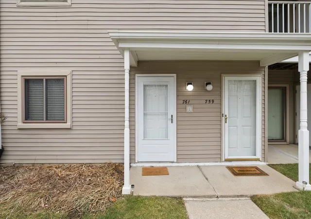 5th image of 761 Clubhouse Dr, Ypsilanti, MI 48197 | MLS# 70511323