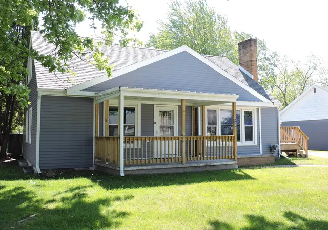Homes for sale in Standish, MI | 119 S Almont St, Standish, MI 48658 | MLS# 50205656