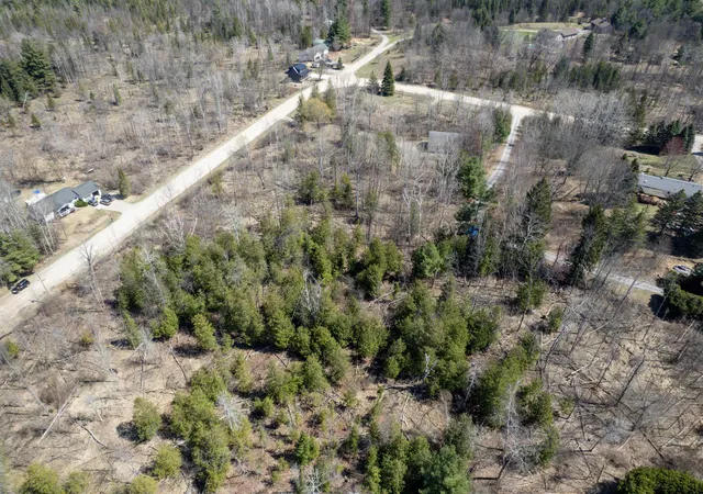 4th image of Vanderlip Rd, Traverse City, MI 49686 | MLS# 80065281