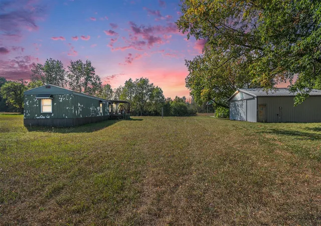 4th image of 1215 Bear Ave, Harrison, MI 48625 | MLS# 70495359