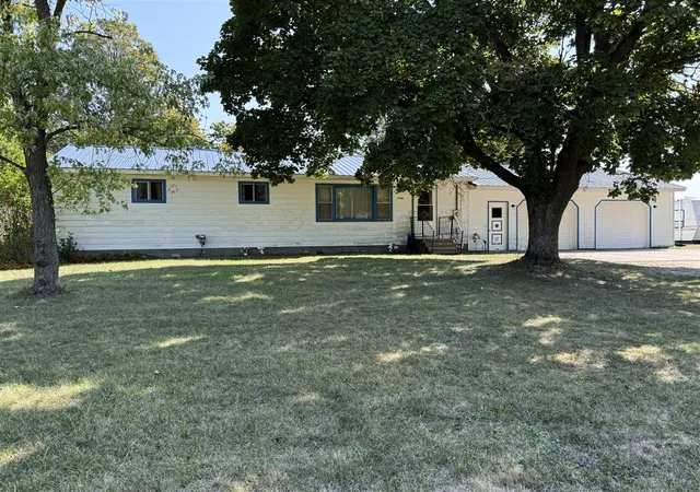 Photo 2 of Single family home for sale at 8220 N Vickeryville Rd, Vestaburg, MI 48891 | MLS# 70494809 | Listing updated on 2025-12-20