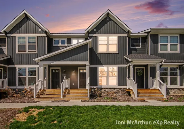 Homes for sale in Rockford, MI | 6652 S South Square Ln #49, Rockford, MI 49341 | MLS# 70526220