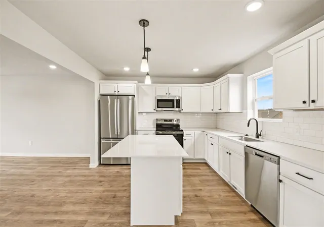 Photo 3 of Single family home for sale at 49006 Silver Oaks, Mattawan, MI 49071 | MLS# 70554498 | Listing updated on 2026-08-25