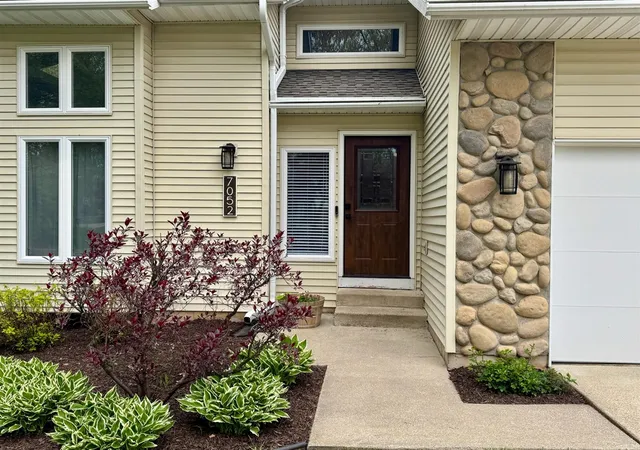 2nd image of 7052 Baton Rouge, Kalamazoo, MI 49009 | MLS# 70470441