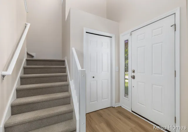 Photo 3 of Sale Pending at 2222 Beatrice Dr, Grand Rapids, MI 49505 | MLS# 70545092 | Listing updated on 2026-08-21