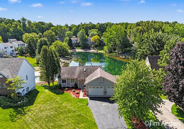 Homes for sale in Rockford, MI | 6090 Arroyo Vista Dr, Rockford, MI 49341 | MLS# 70537648