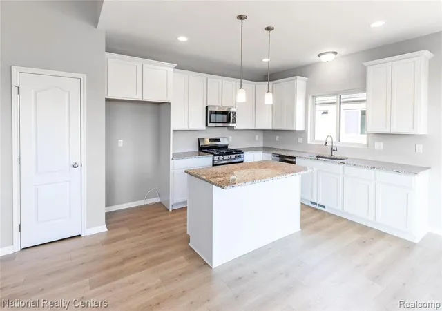 Photo 3 of Single family home for sale at 24 Woodland Meadows, Chesterfield, MI 48047 | MLS# 61019071 | Listing updated on 2026-08-11