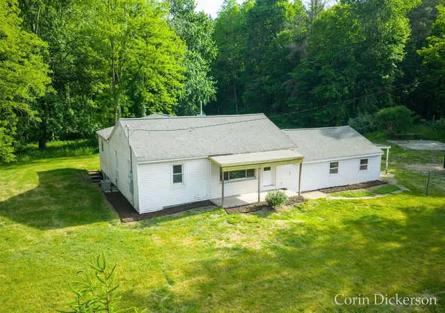 Photo 2 of Sale Pending at 3661 110th Avenue, Allegan, MI 49010 | MLS# 70536901 | Listing updated on 2026-08-30