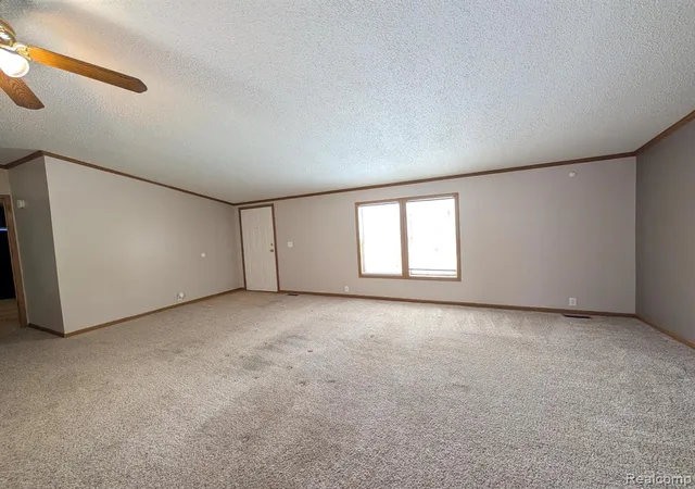 Homes for sale in Fenton, MI | 11413 Harbor Cvs, Fenton, MI 48430 | MLS# 60968631