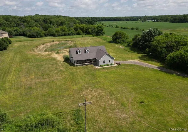 Photo 35 of Single family home for sale at 2543 Greenwood Rd, Lapeer, MI 48446 9427 | MLS# 61002253 | Listing updated on 2026-09-01