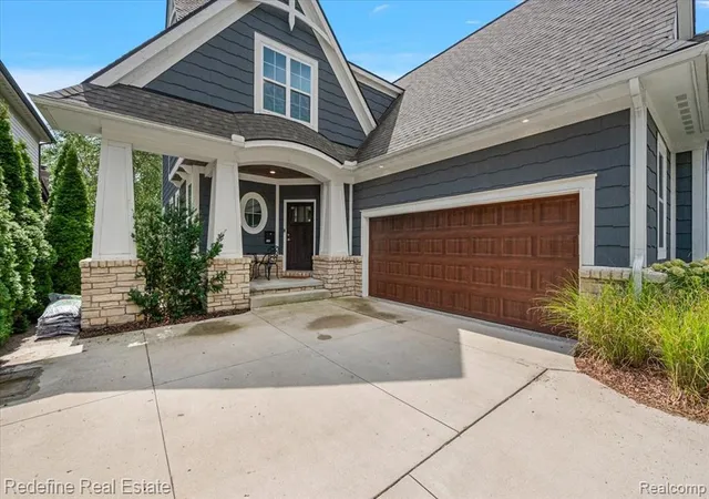 Photo 3 of Single family home for sale at 149 Woodward Ave, Rochester, MI 48307 1171 | MLS# 61023955 | Listing updated on 2026-09-14