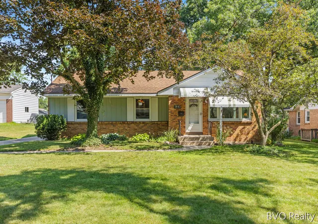 Photo 1 of Sale Pending at 1843 Plymouth Ter, Grand Rapids, MI 49506 | MLS# 70544219 | Listing updated on 2026-07-12
