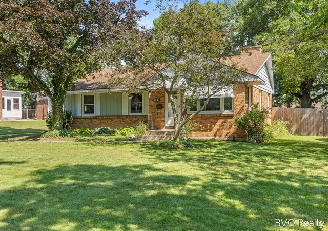 Photo 2 of Sale Pending at 1843 Plymouth Ter, Grand Rapids, MI 49506 | MLS# 70544219 | Listing updated on 2026-07-12